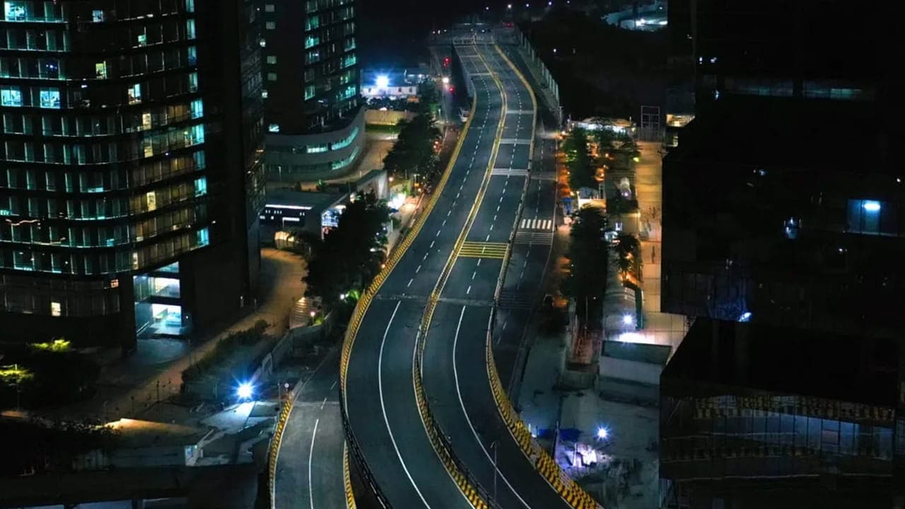 హైదరాబాద్ లోని ఐటీ ఉద్యోగులకు బిగ్ రిలీఫ్.. ట్రాఫిక్ లేనిప్రయాణం.. పోలీసుల కీలక నిర్ణయమిదే