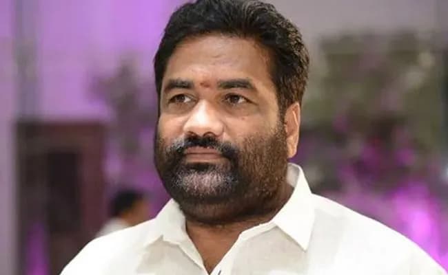 Did Sajjala Really Beat Up Sai Reddy At Ysrcp Plenary